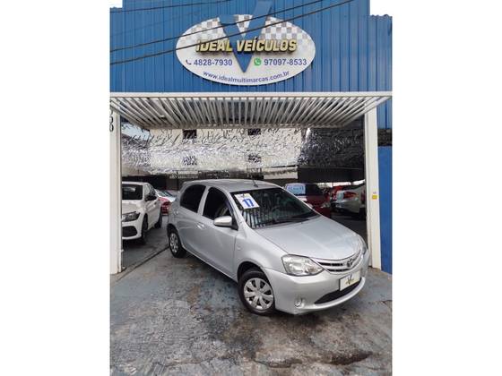 TOYOTA ETIOS 1.3 X 16V FLEX 4P MANUAL TOYOTA ETIOS 1.3 X 16V FLEX 4P MANUAL
